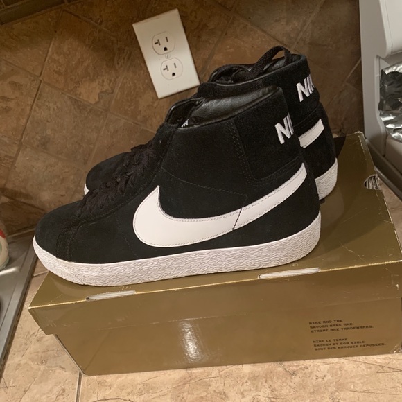 nike sb blazer high black white